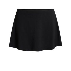 Skims Small Smooth Layers Mini Skort in Obsidian